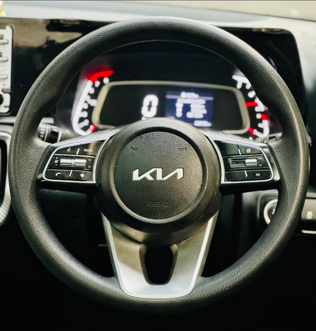 Used 2023 Kia Sonet Used 2023 Kia Sonet