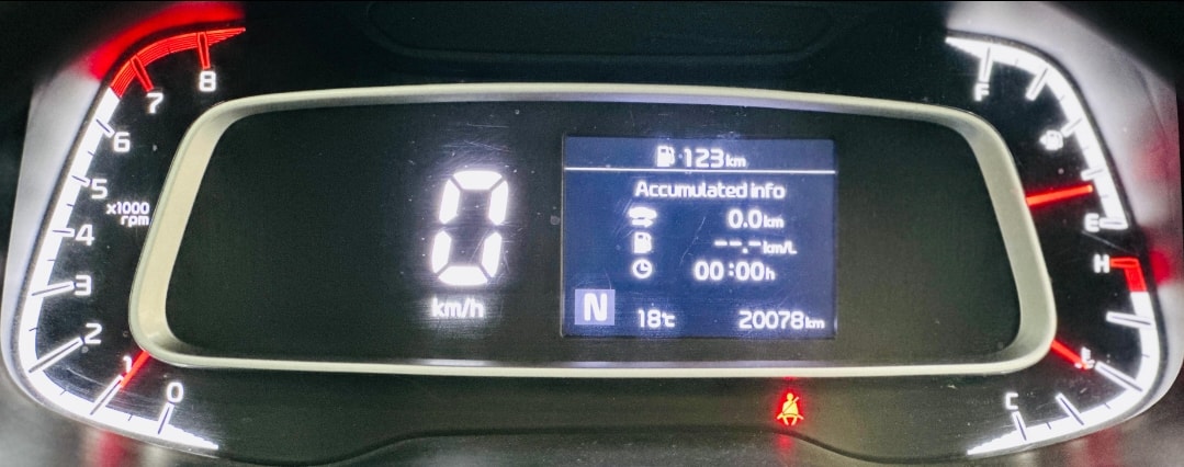 Used 2023 Kia Sonet Used 2023 Kia Sonet