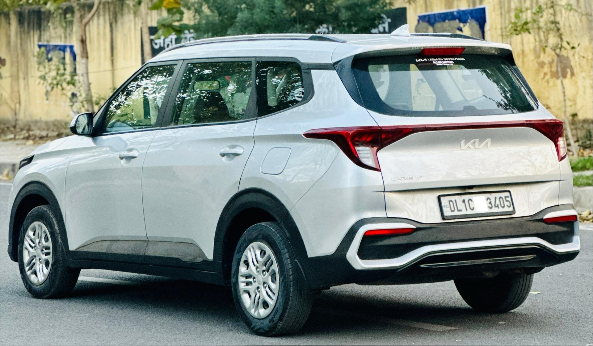 Carens image 2 Carens image 2