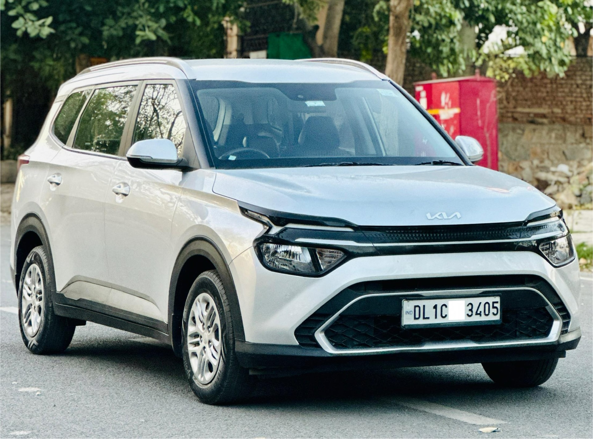 Carens image 6 Carens image 6