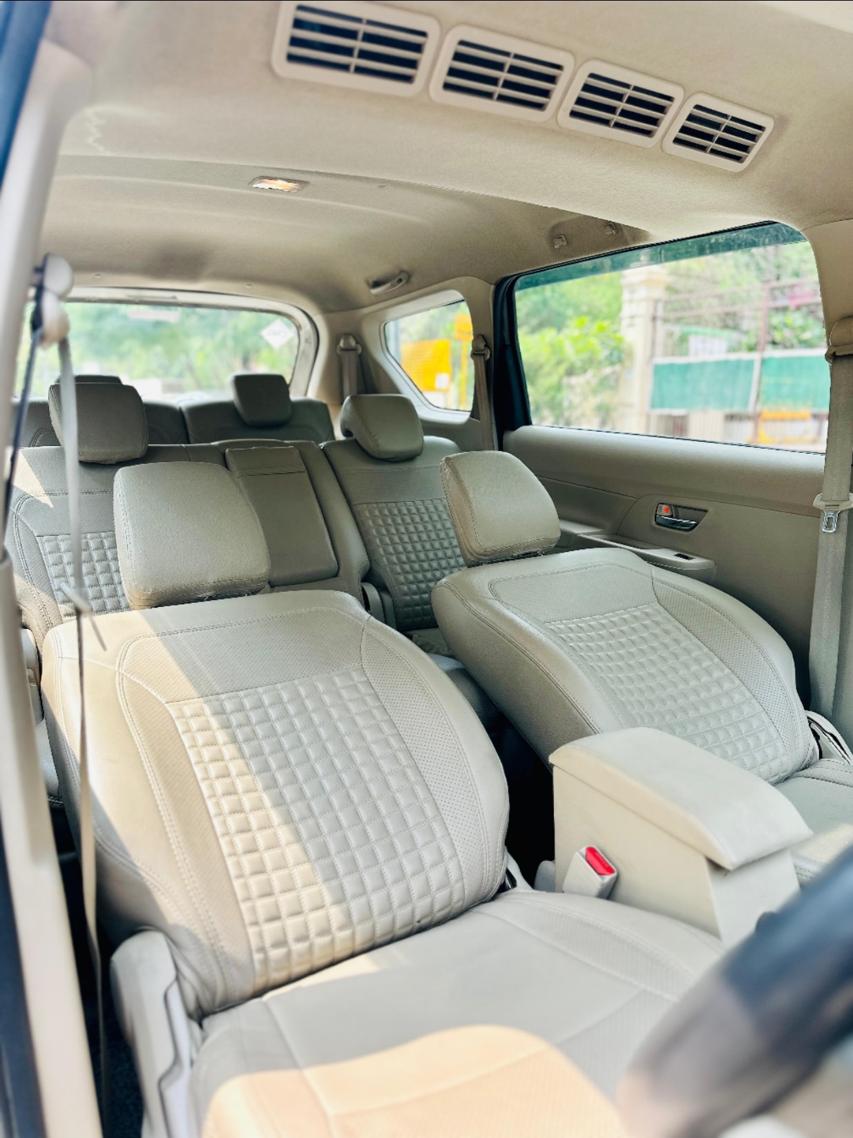 Used 2022 Maruti Suzuki Ertiga Used 2022 Maruti Suzuki Ertiga