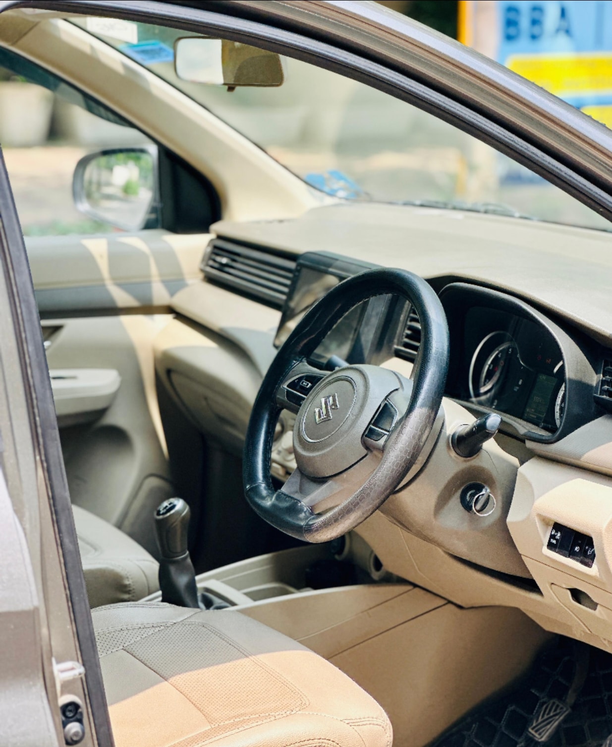 Used 2022 Maruti Suzuki Ertiga Used 2022 Maruti Suzuki Ertiga