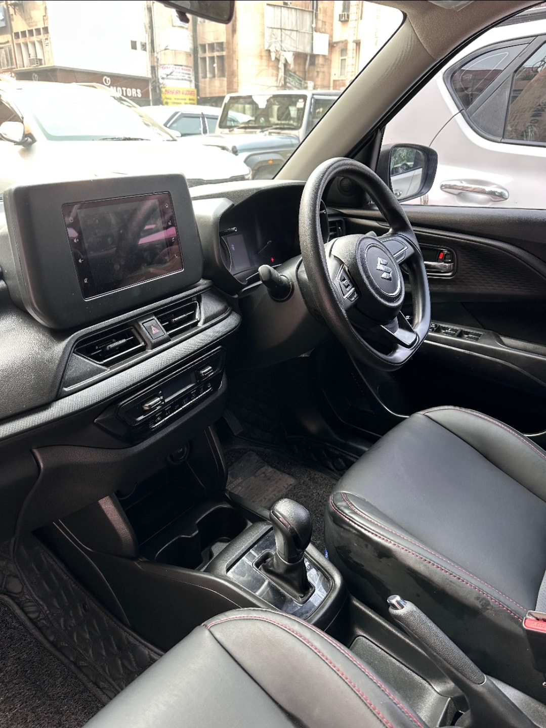 Used 2024 Maruti Suzuki Swift Used 2024 Maruti Suzuki Swift