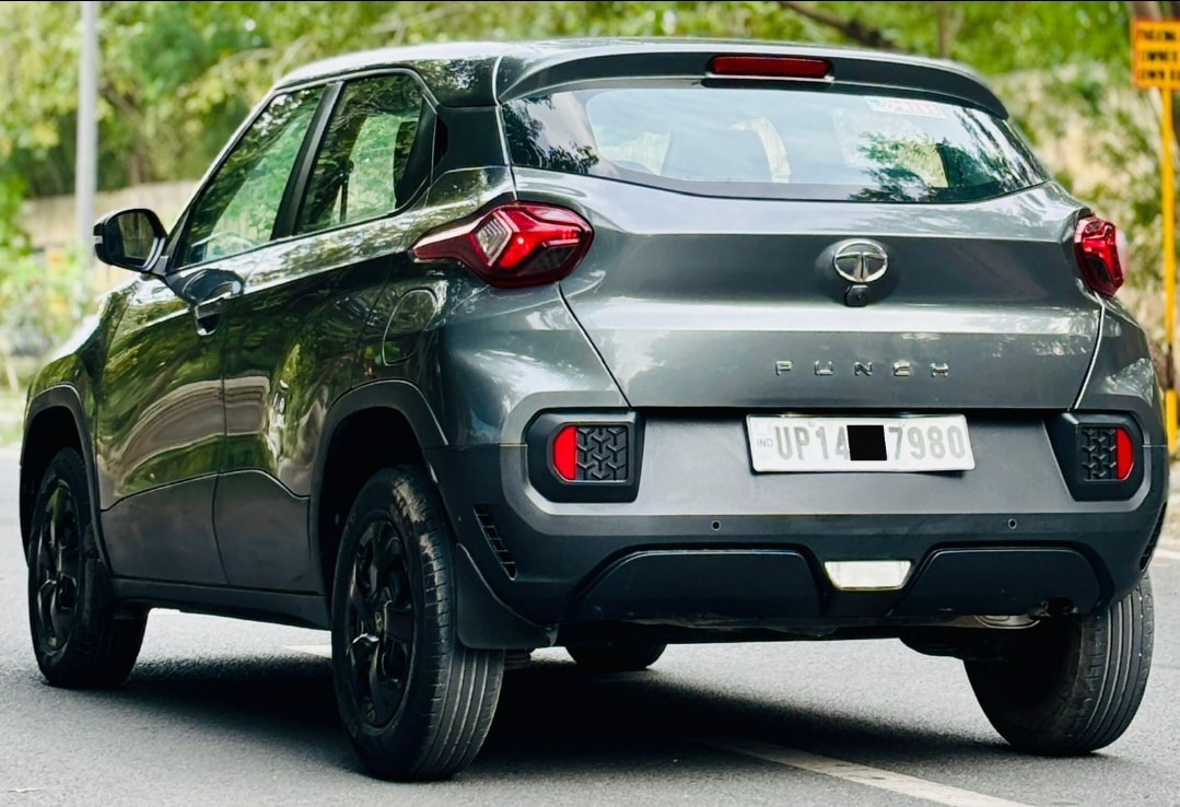 Punch image 3 Punch image 3