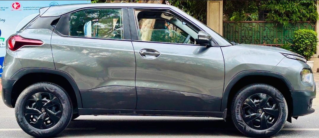 Punch image 6 Punch image 6