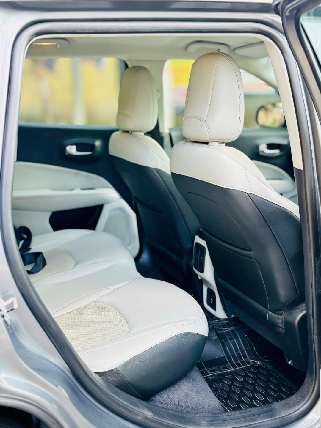 Compass image 17 Compass image 17