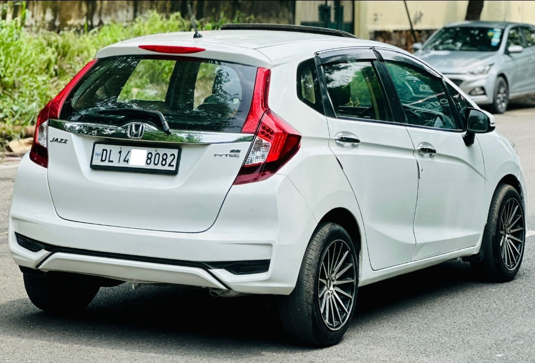 Jazz image 5 Jazz image 5