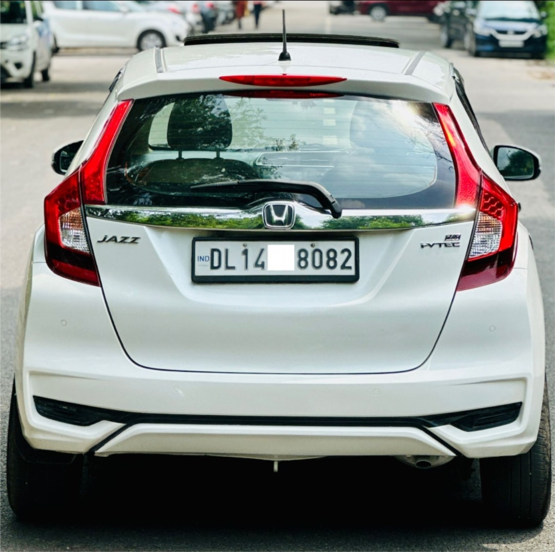 Jazz image 4 Jazz image 4