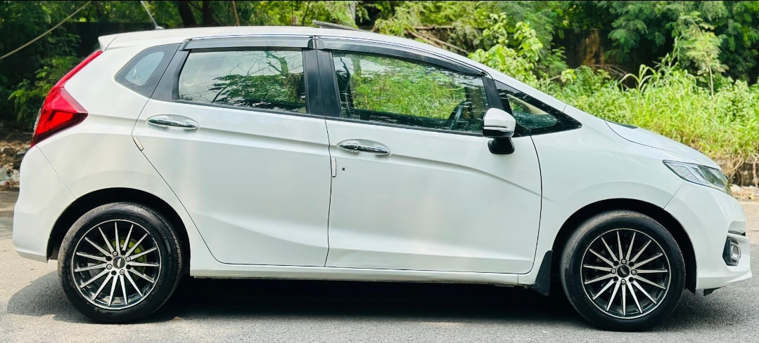 Jazz image 6 Jazz image 6