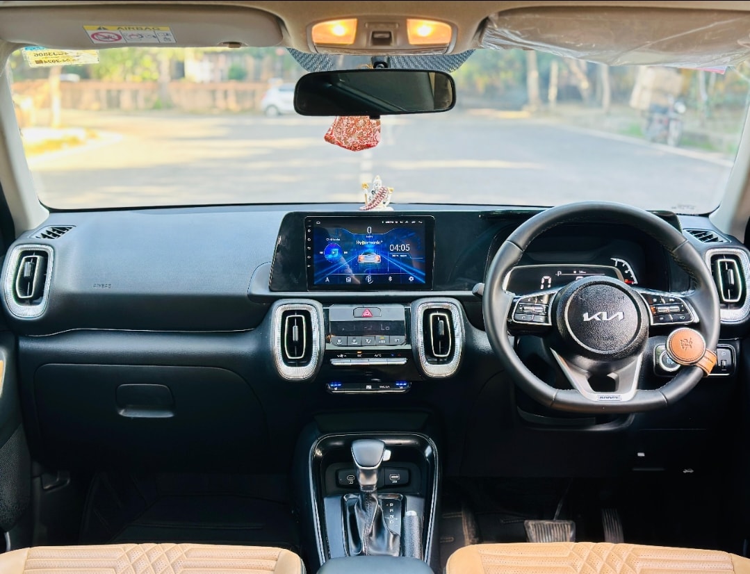 Used 2024 Kia Sonet Used 2024 Kia Sonet