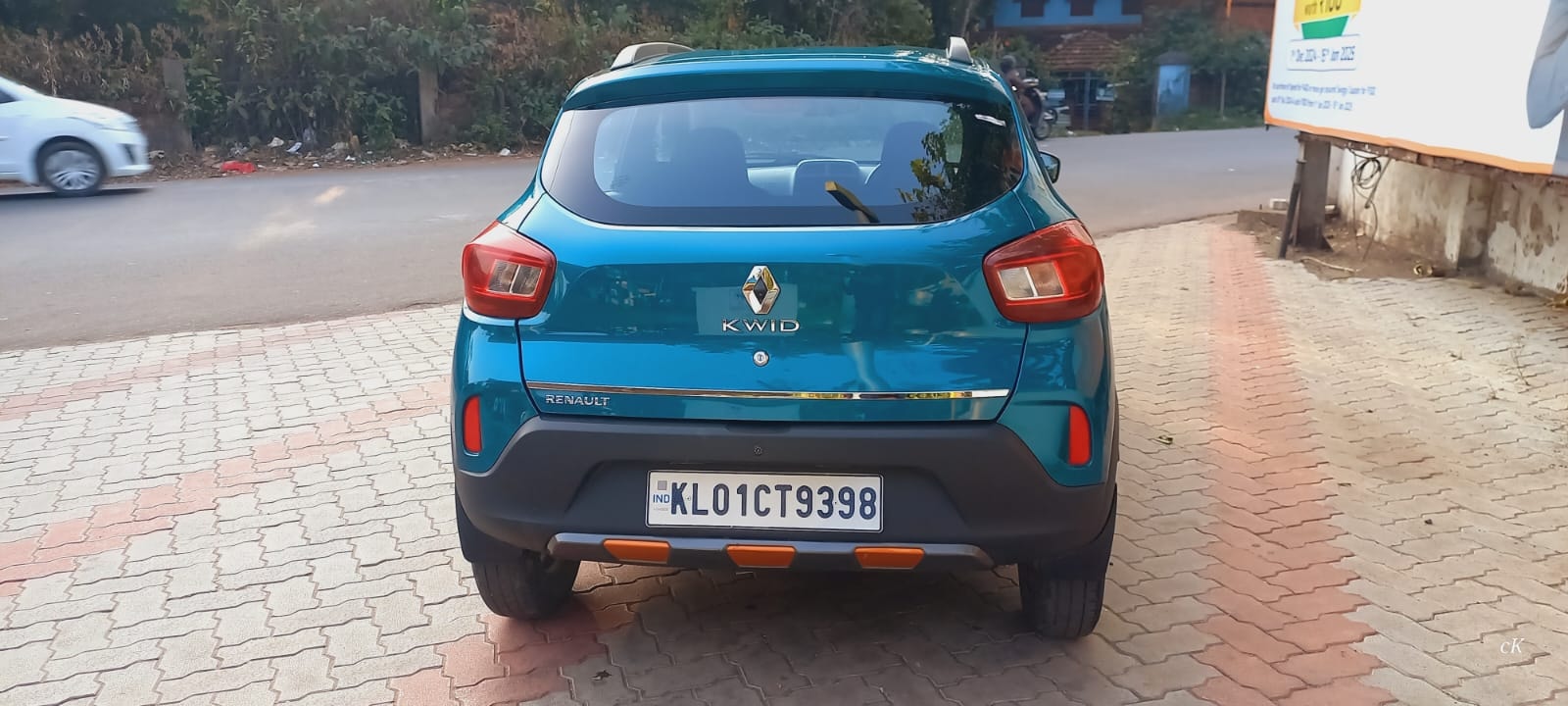 Kwid image 4 Kwid image 4