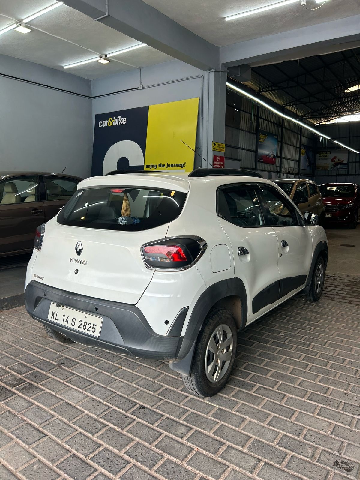 Kwid image 5 Kwid image 5