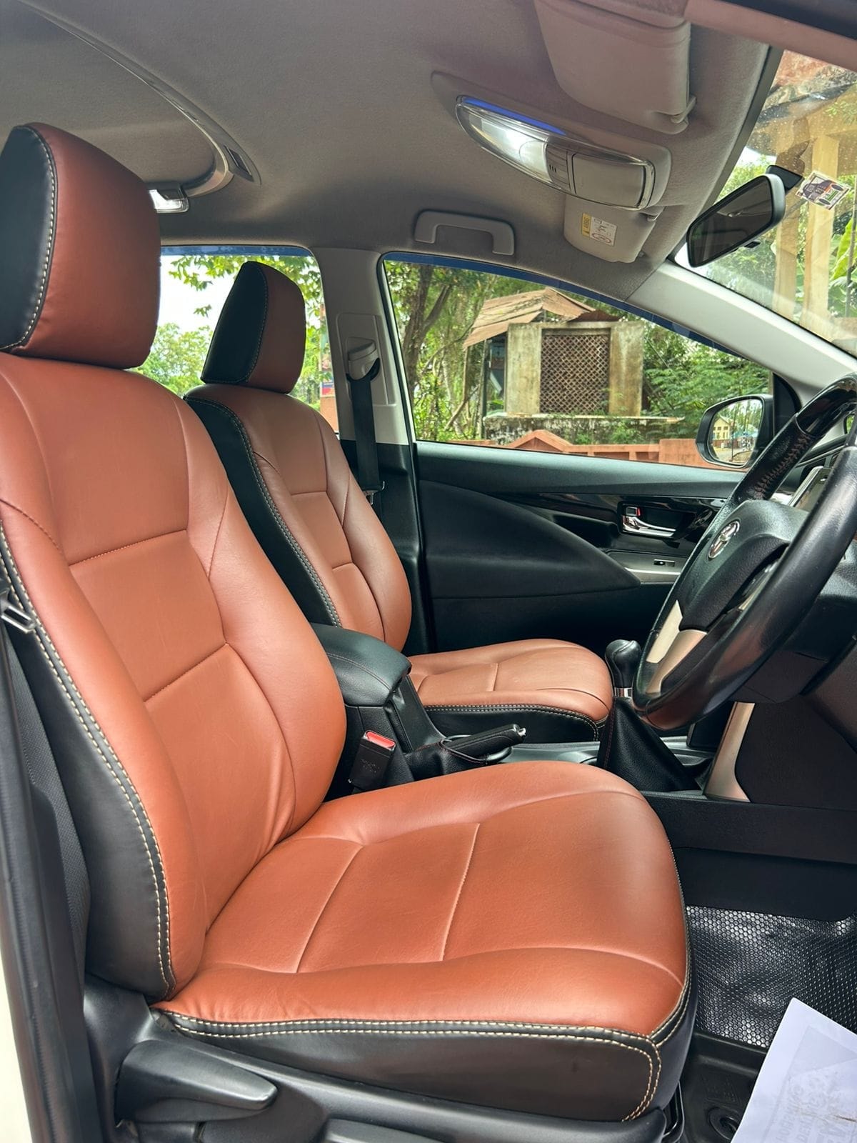 Innova Crysta image 13 Innova Crysta image 13