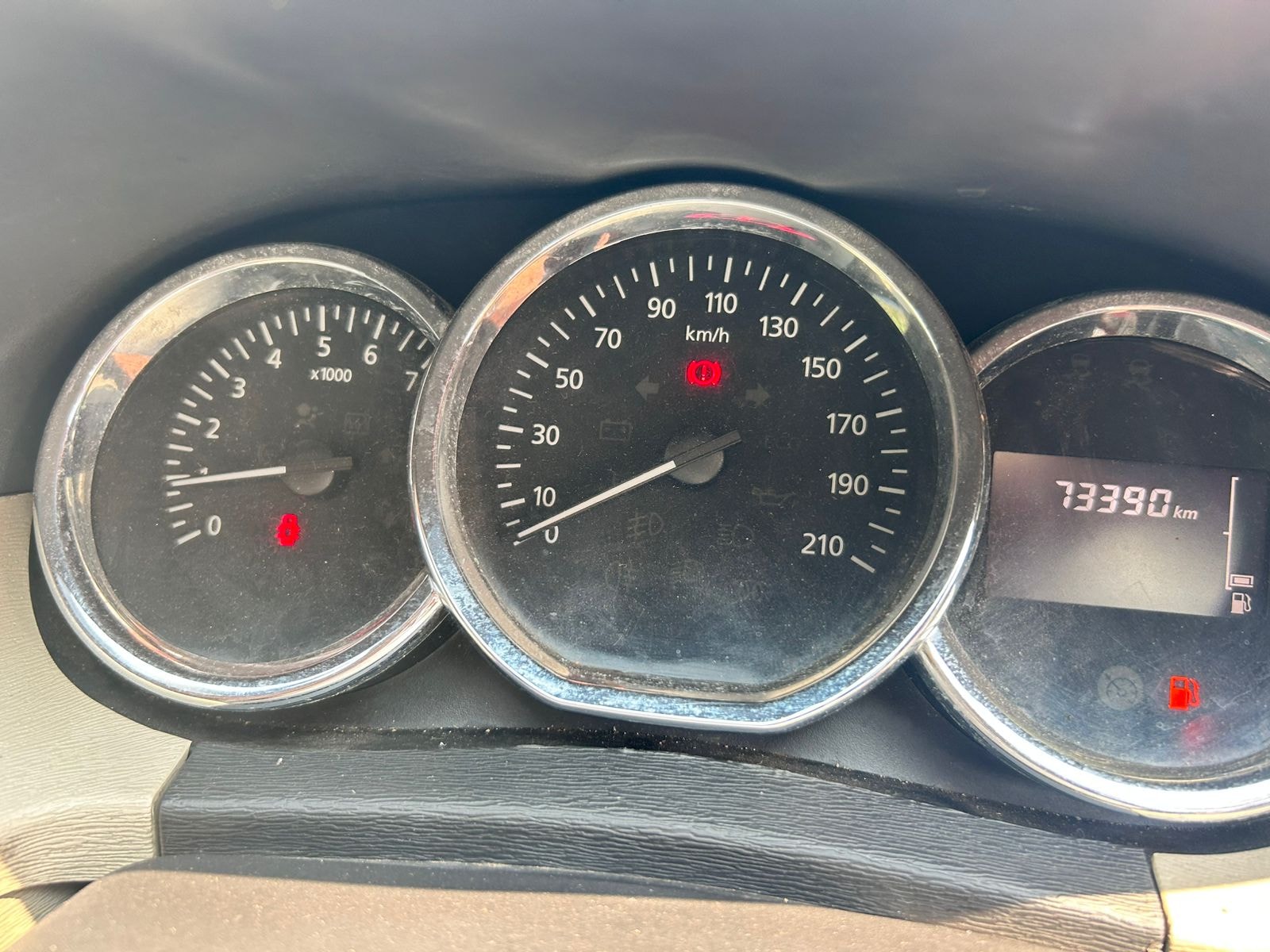 Used 2017 Nissan Terrano Used 2017 Nissan Terrano