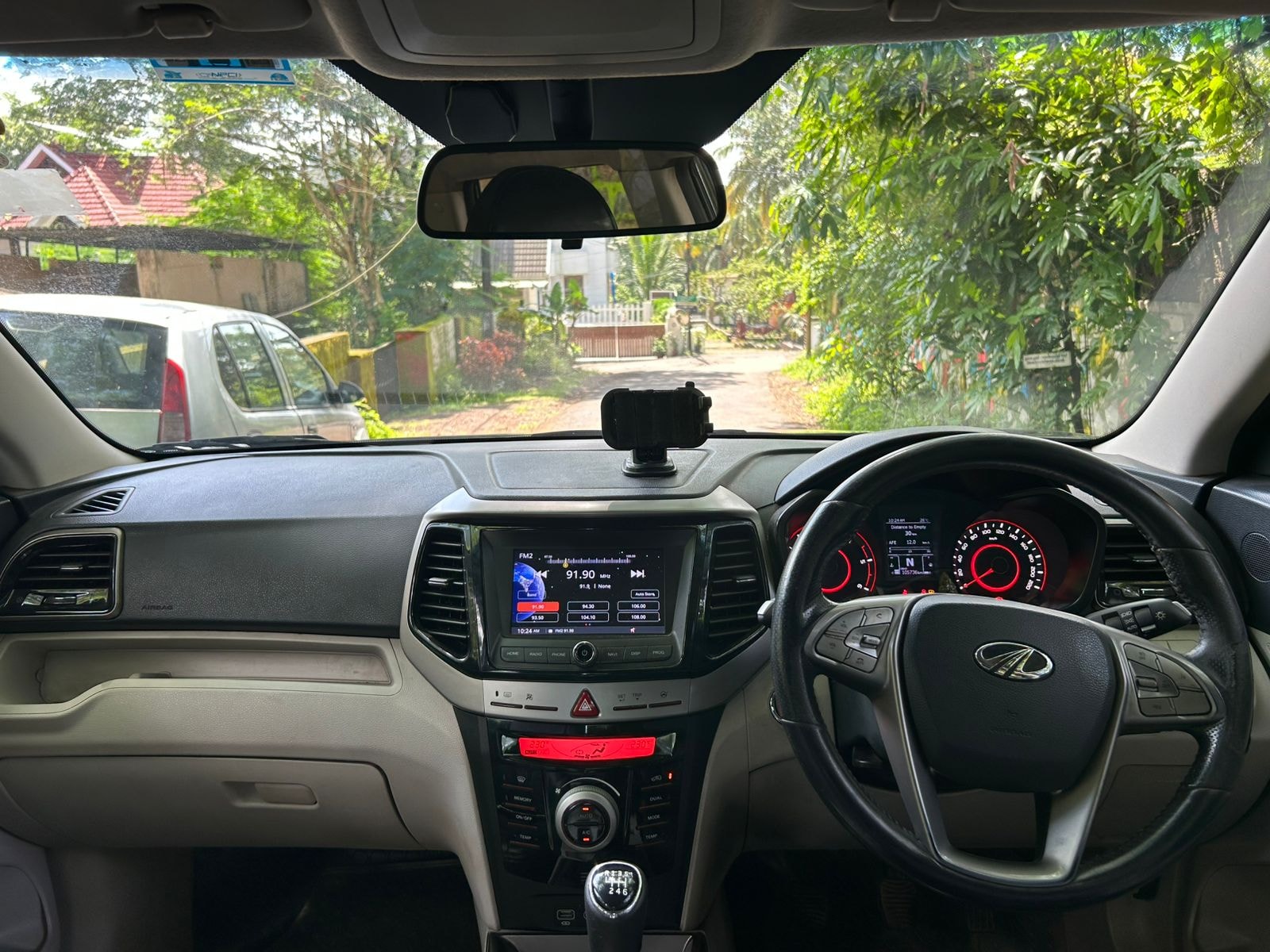 Used 2020 Mahindra XUV300 Used 2020 Mahindra XUV300