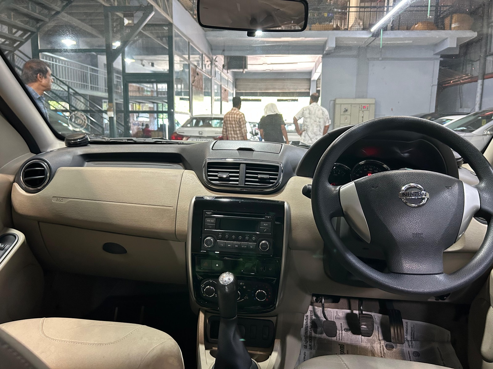 Used 2016 Nissan Terrano Used 2016 Nissan Terrano