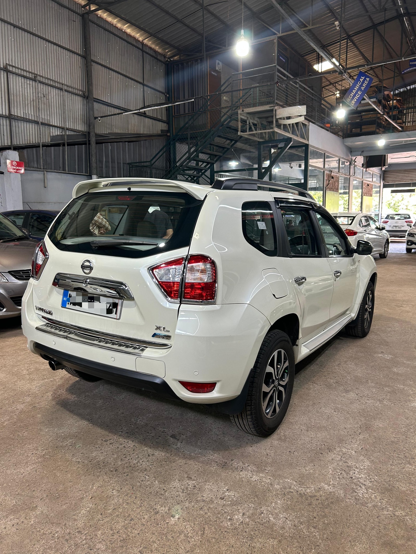 Used 2016 Nissan Terrano Used 2016 Nissan Terrano