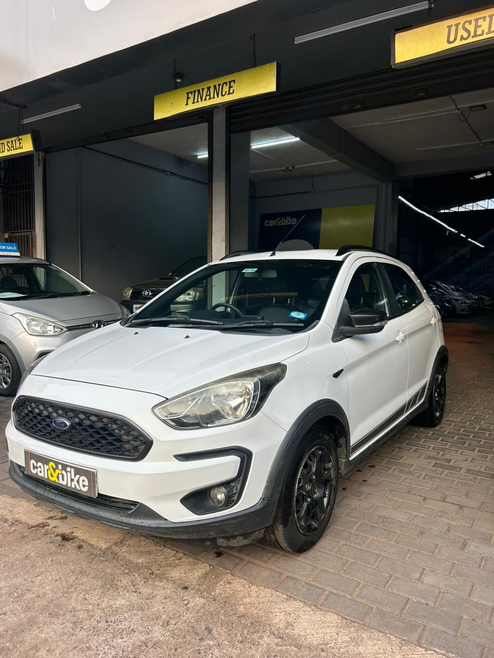 Freestyle image 2 Freestyle image 2