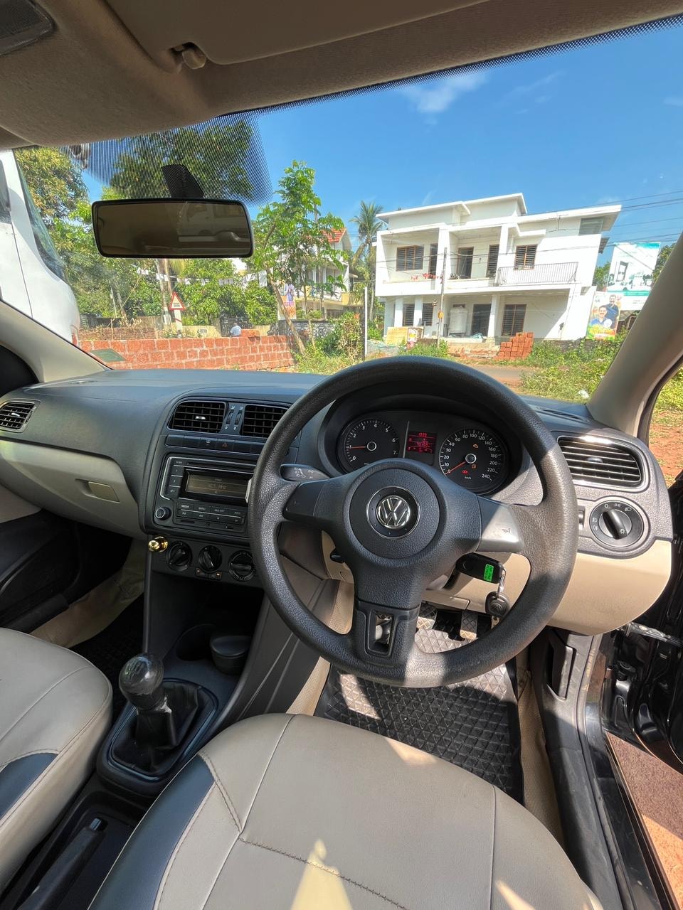 Polo image 13 Polo image 13