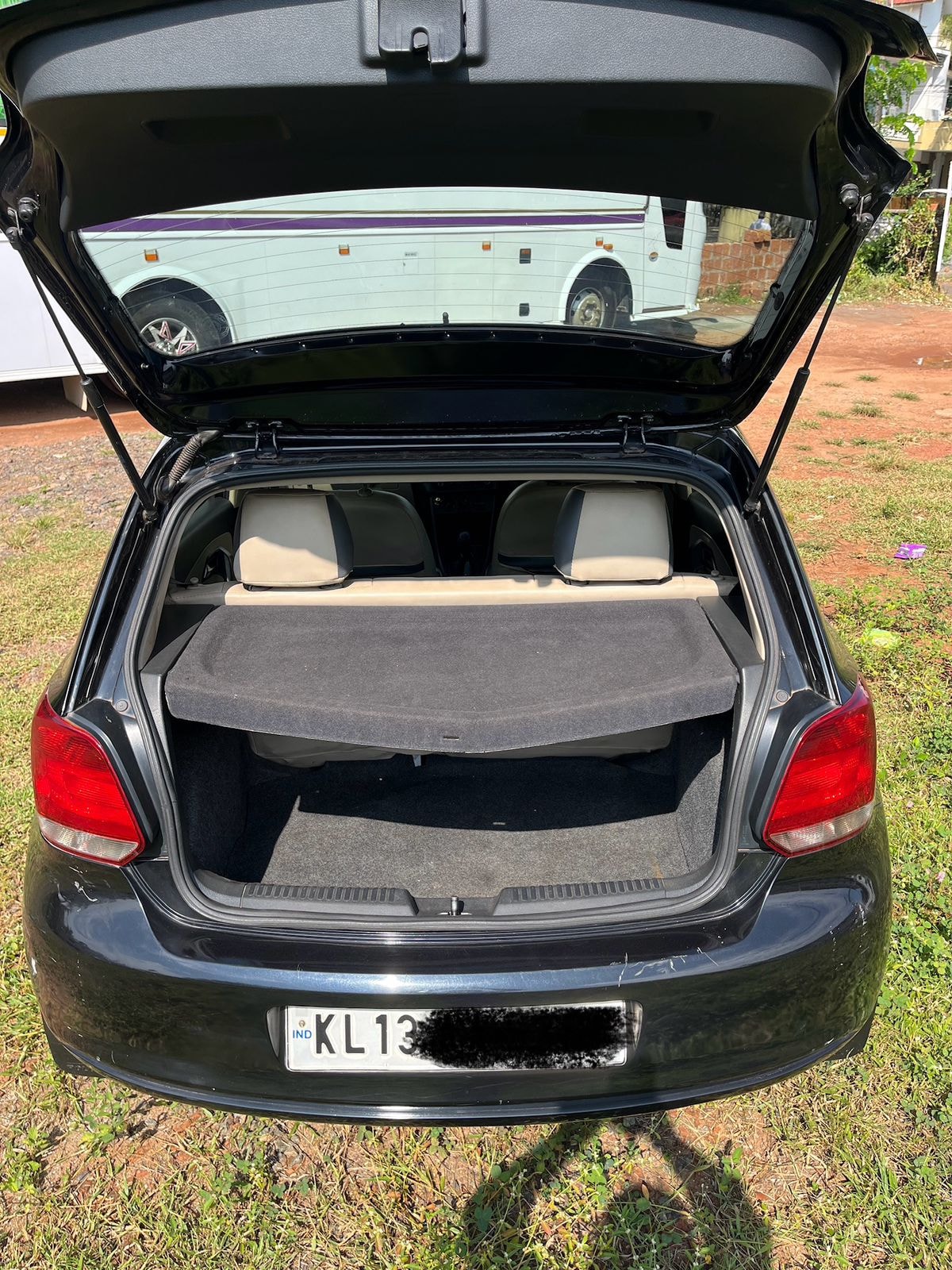 Polo image 10 Polo image 10