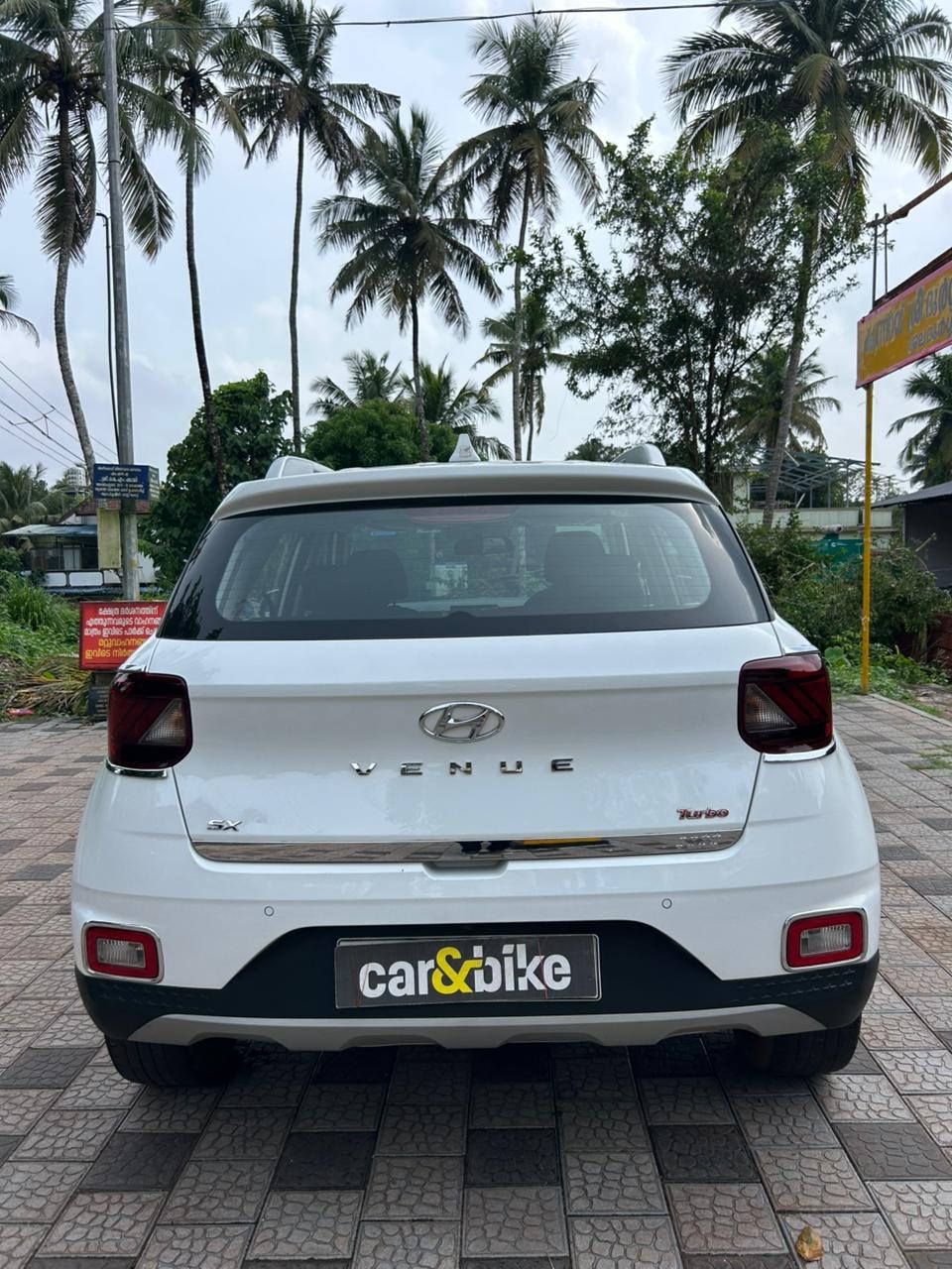 Used 2021 Hyundai Venue Used 2021 Hyundai Venue