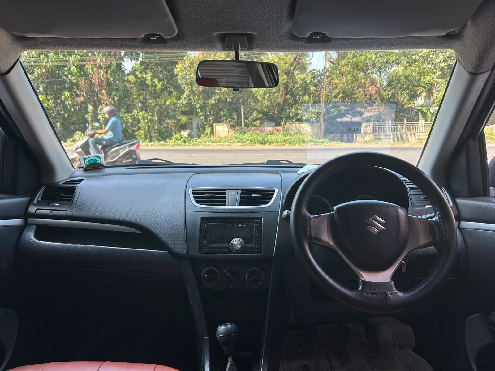 Swift image 12 Swift image 12