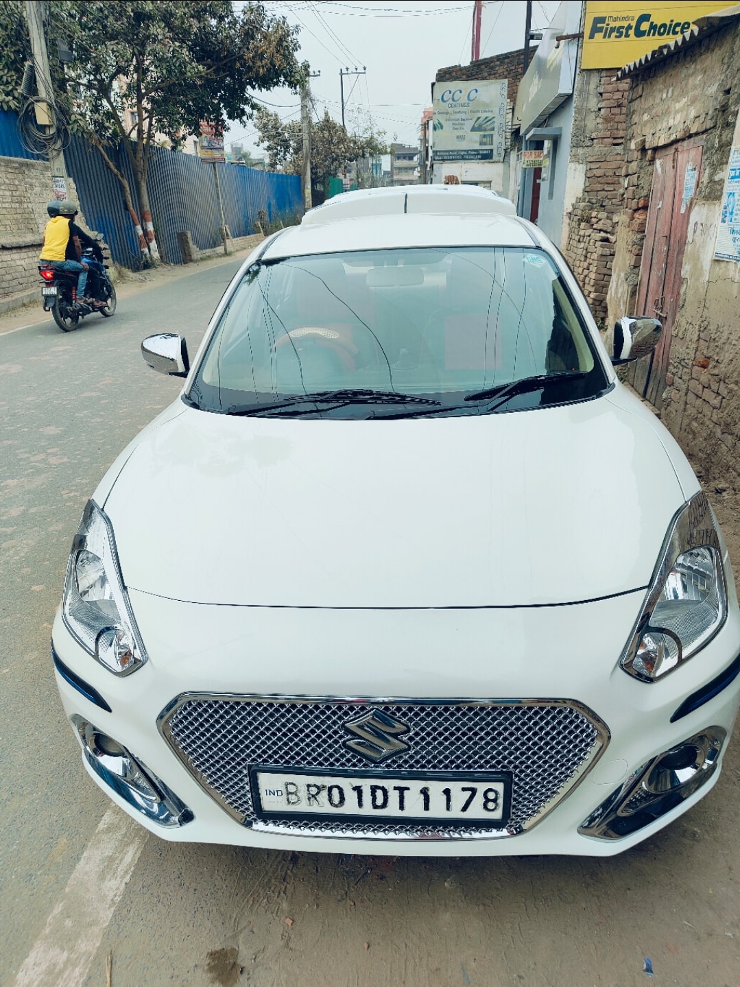 Dzire image 1 Dzire image 1