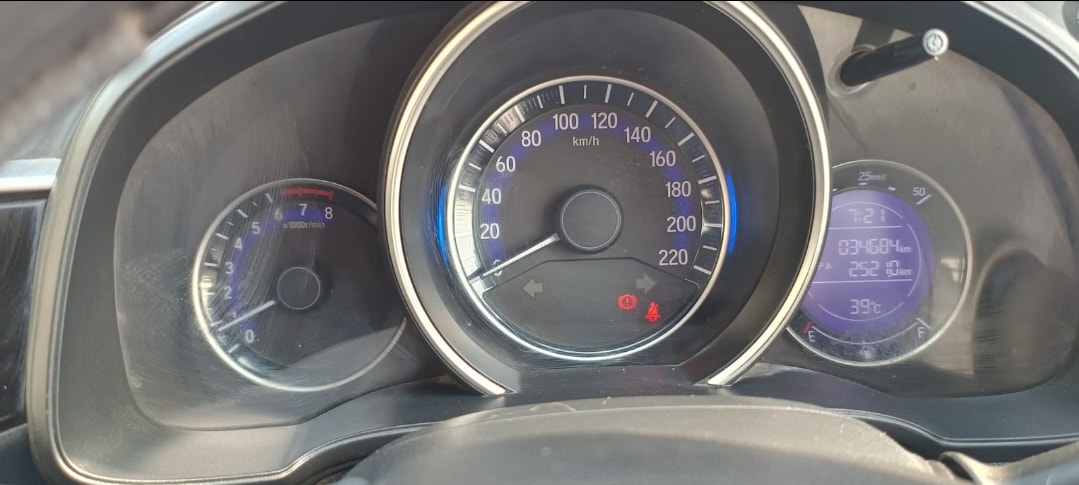 WR-V image 9 WR-V image 9