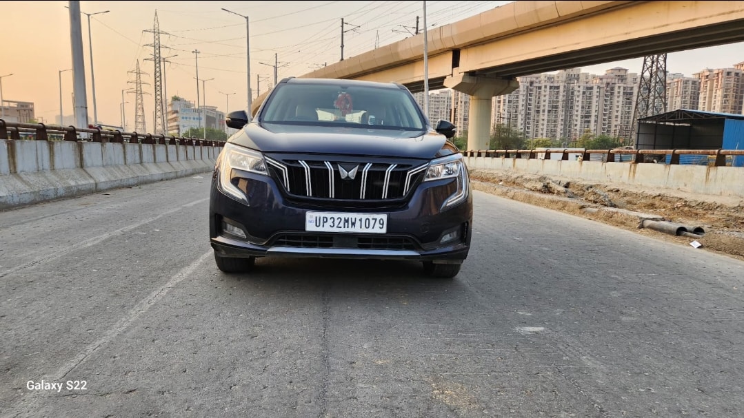 XUV700 image 8 XUV700 image 8