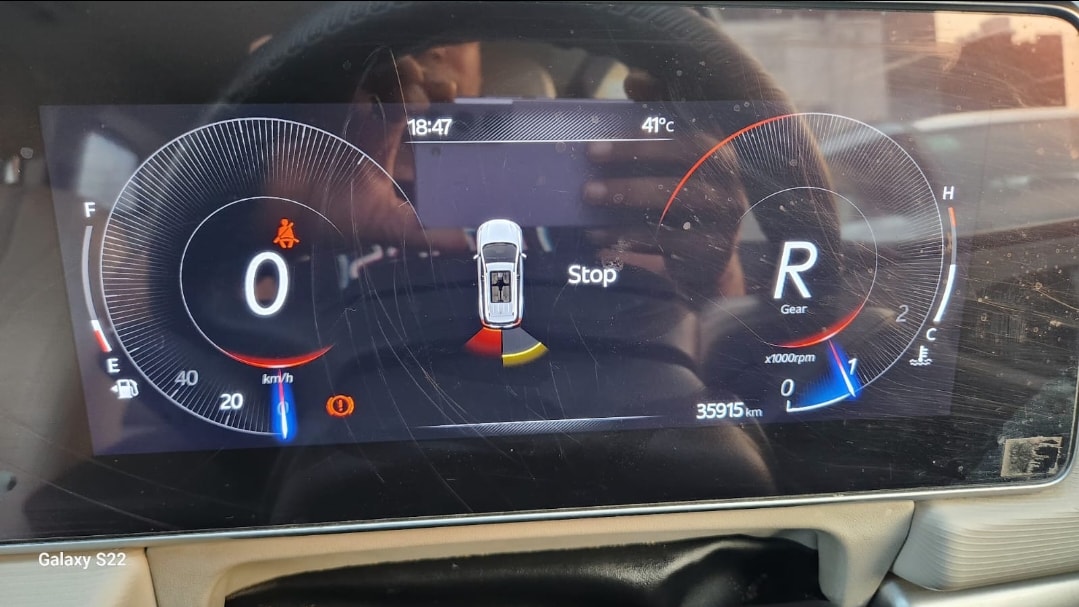 XUV700 image 9 XUV700 image 9