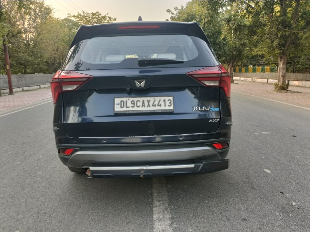 XUV700 image 4 XUV700 image 4