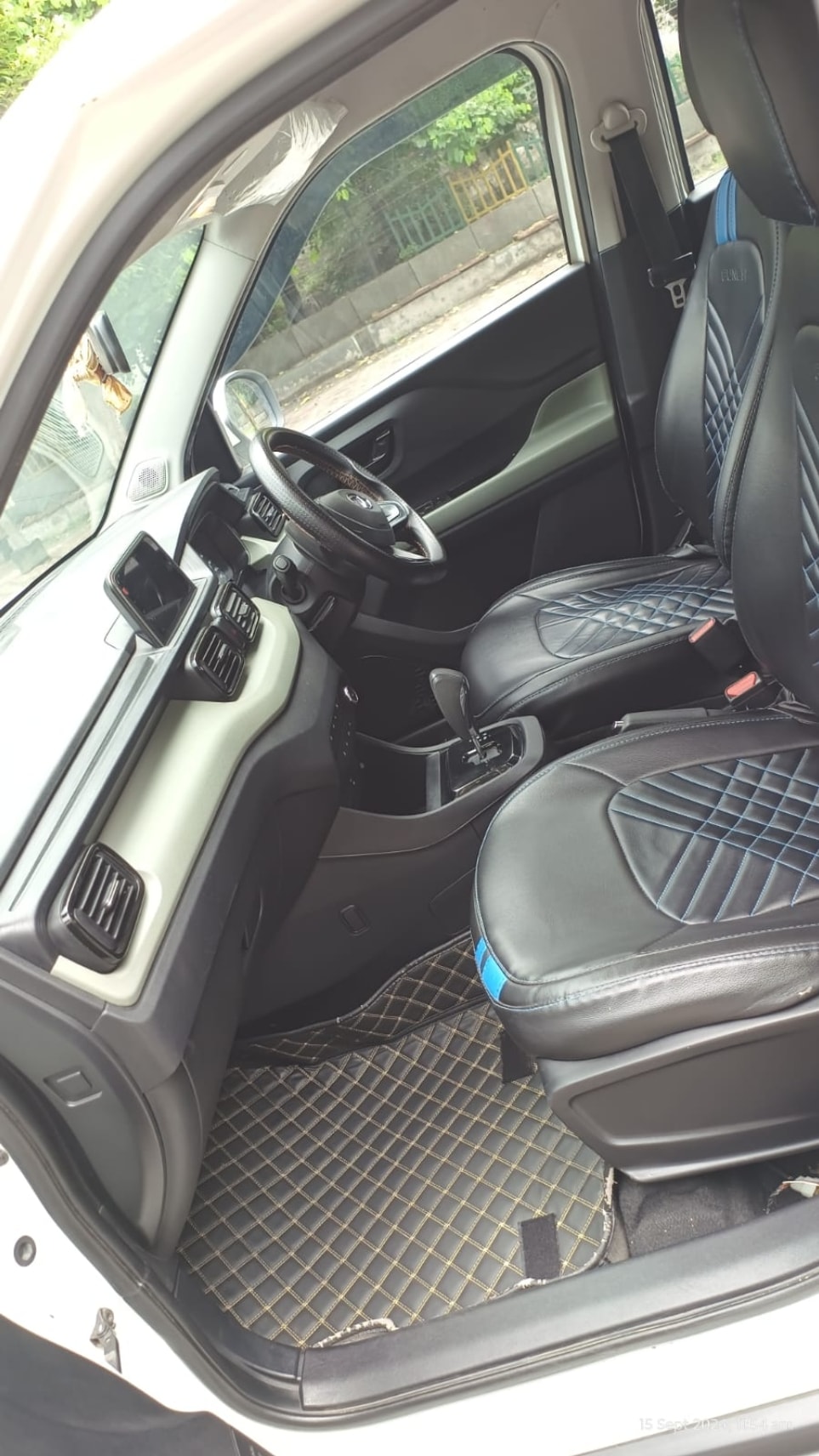 Punch image 16 Punch image 16