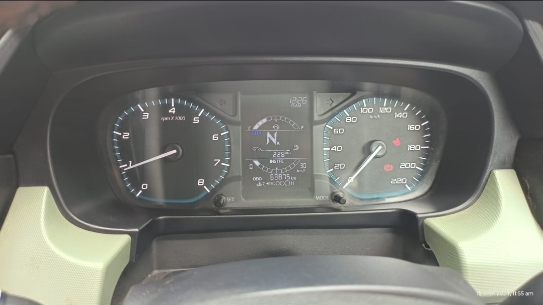 Punch image 11 Punch image 11