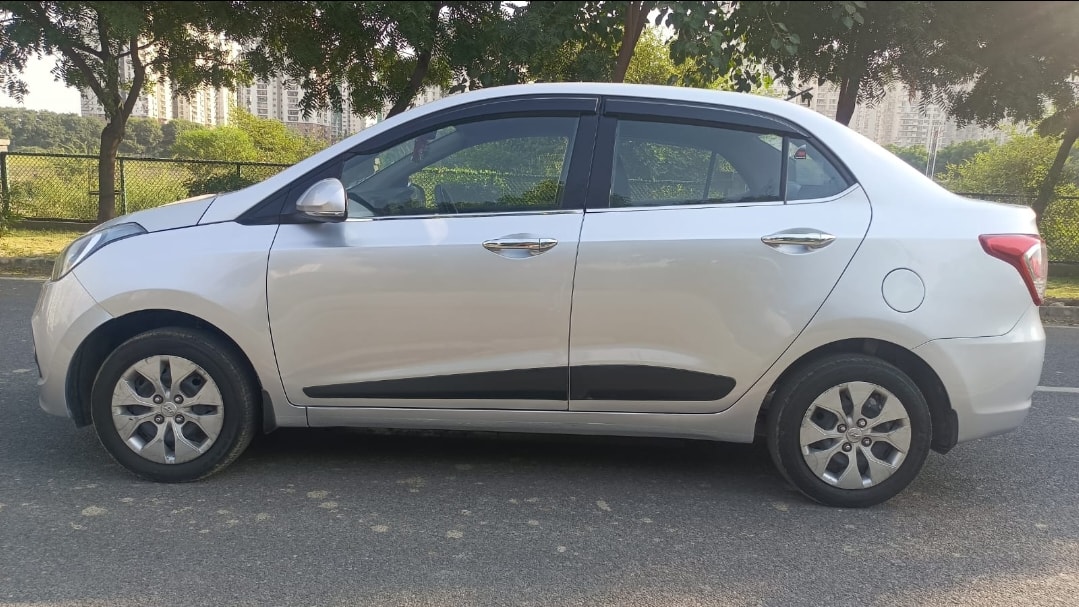 Xcent image 2 Xcent image 2