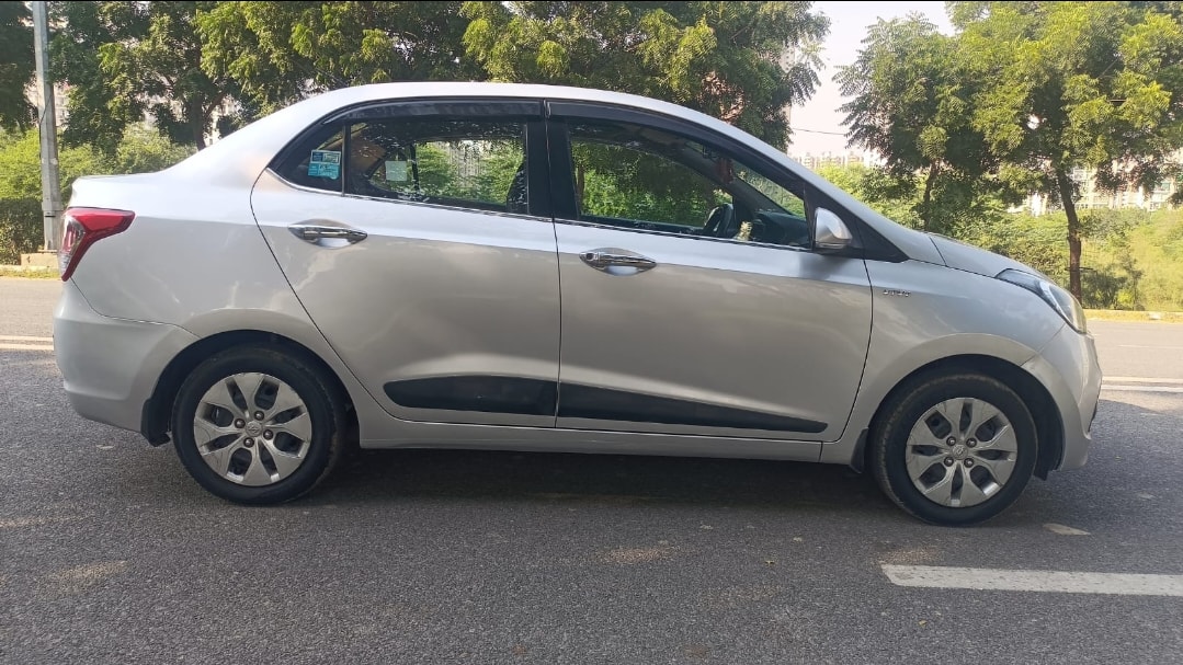 Xcent image 6 Xcent image 6