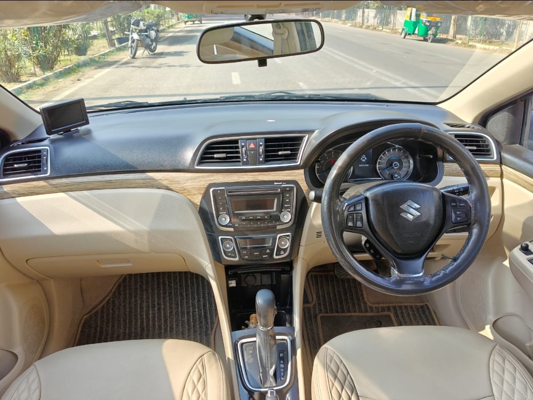 Ciaz image 13 Ciaz image 13