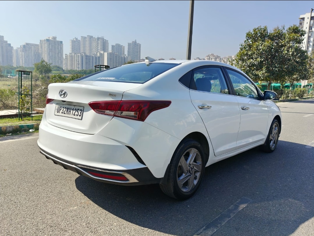 Verna image 3 Verna image 3