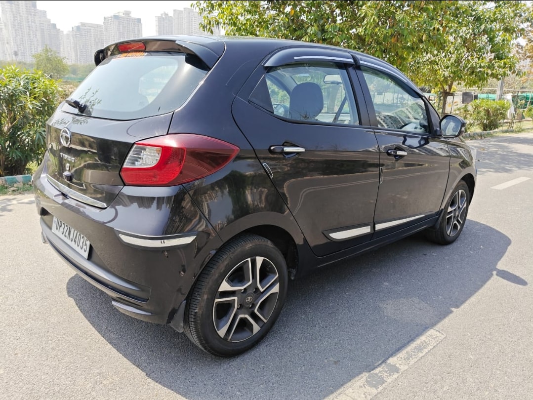 Tiago image 5 Tiago image 5