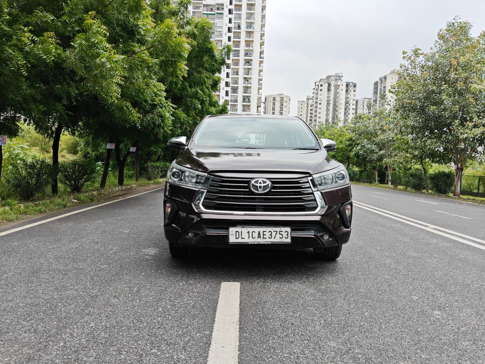 Innova Crysta image 4 Innova Crysta image 4