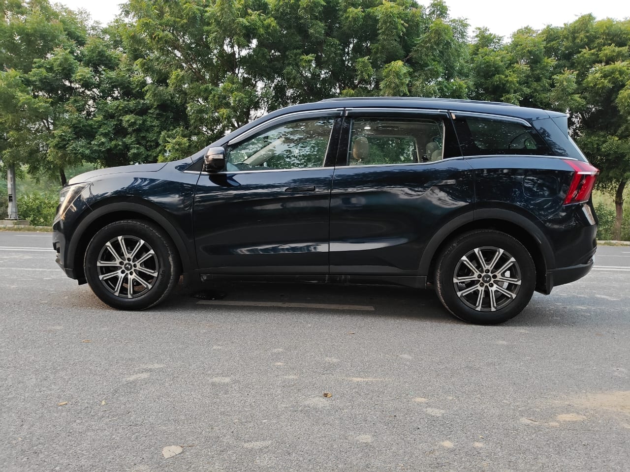 Used 2023 Mahindra XUV700 Used 2023 Mahindra XUV700