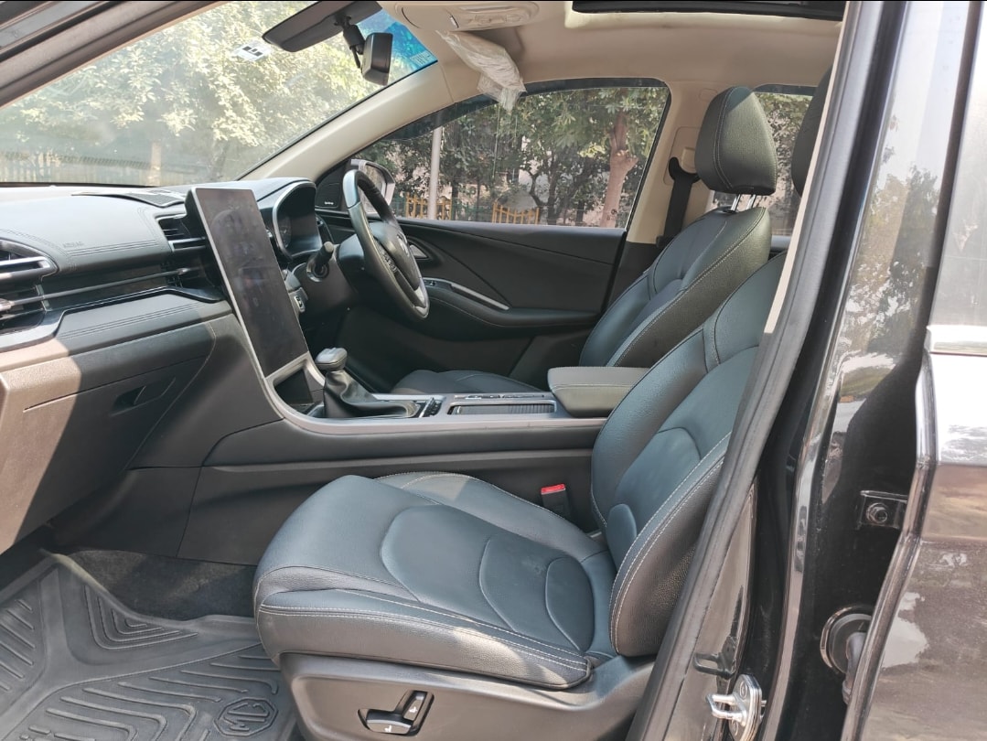 Hector Plus image 16 Hector Plus image 16