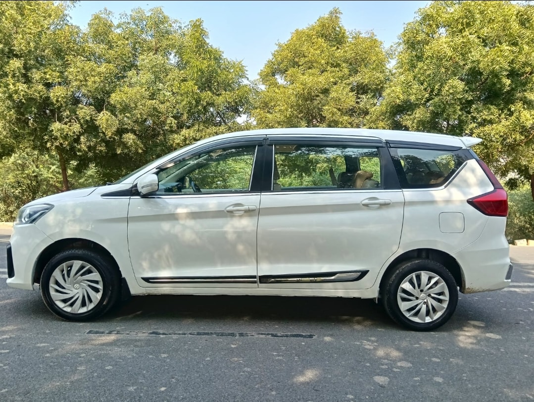 Used 2022 Maruti Suzuki Ertiga Used 2022 Maruti Suzuki Ertiga
