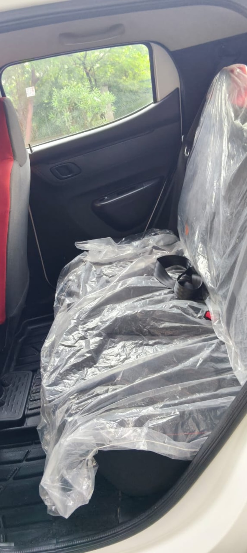 Kwid image 15 Kwid image 15