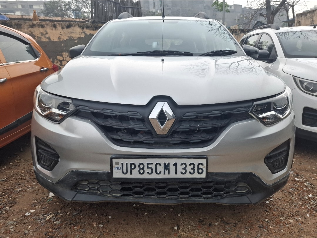 Used 2023 Renault Triber Used 2023 Renault Triber