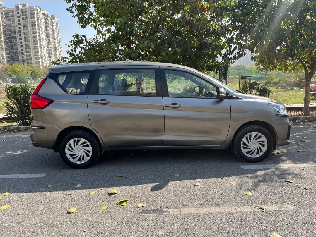 Used 2022 Maruti Suzuki Ertiga Used 2022 Maruti Suzuki Ertiga