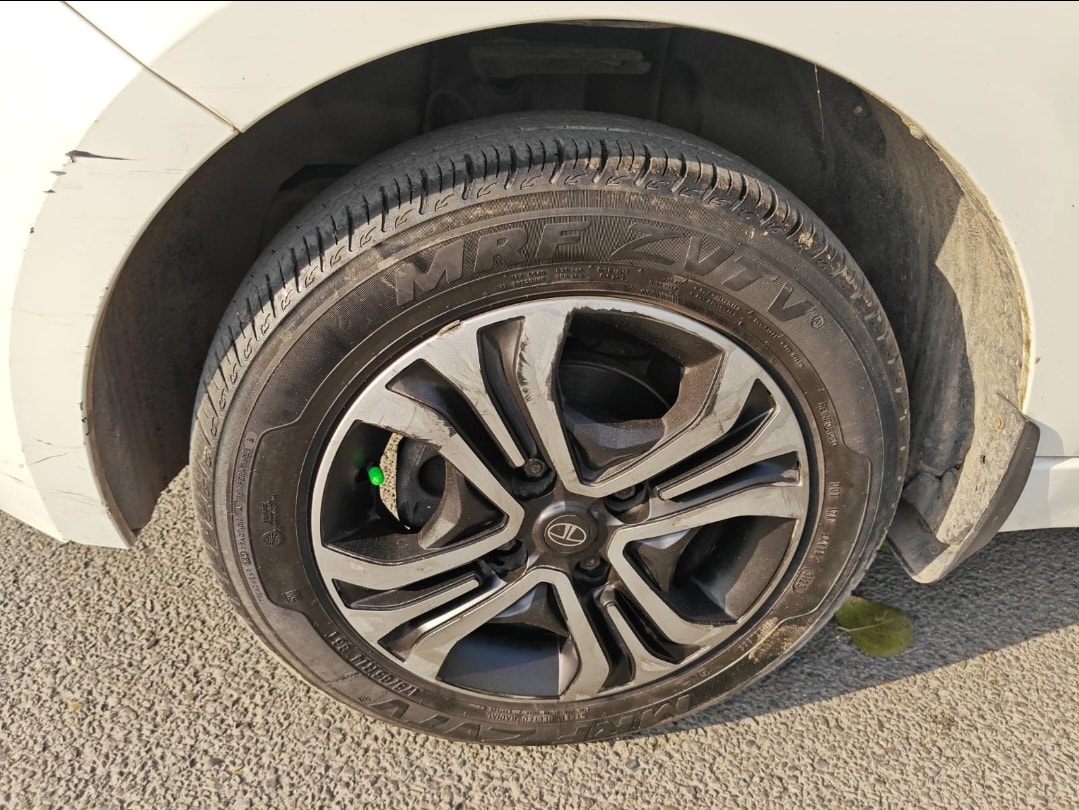 Tigor image 9 Tigor image 9