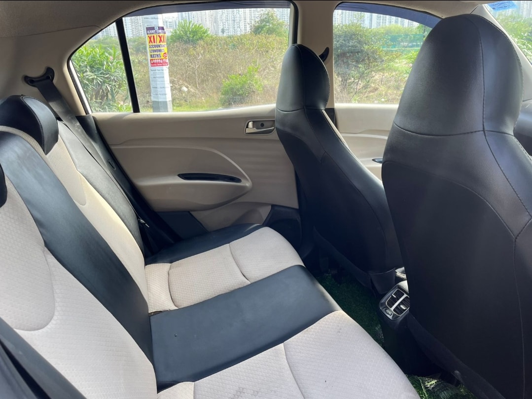 New Santro image 11 New Santro image 11