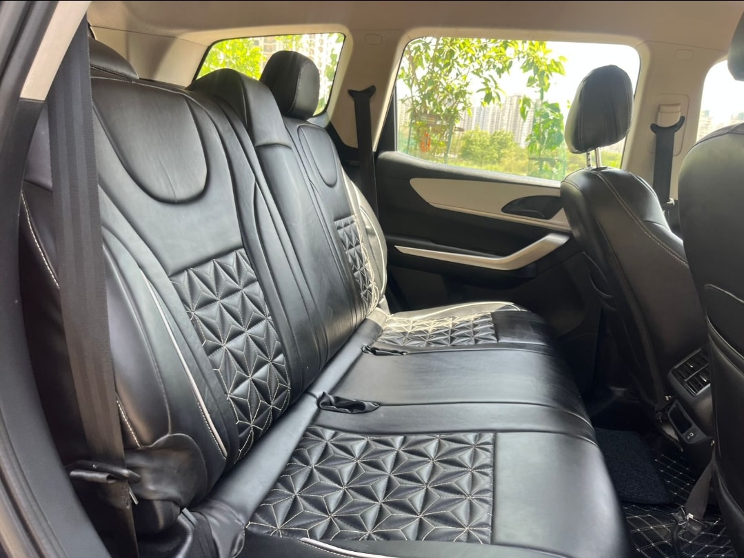 Used 2022 Mahindra XUV700 Used 2022 Mahindra XUV700