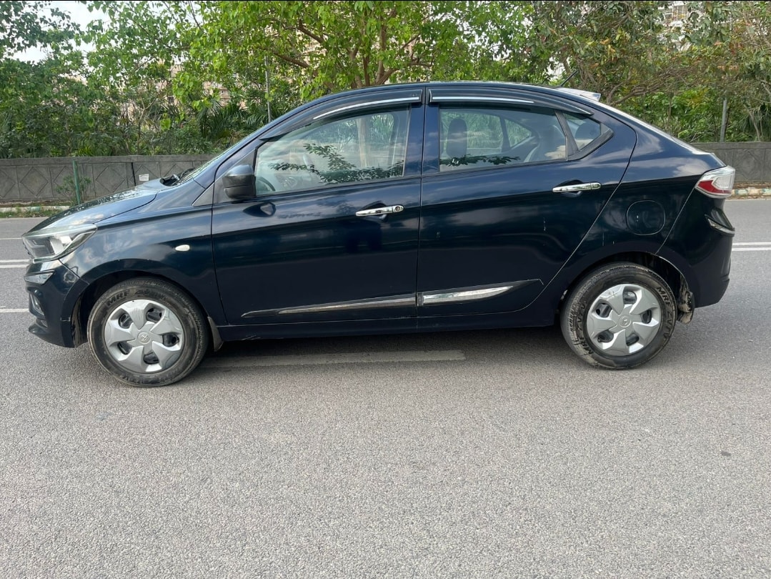 Tigor image 1 Tigor image 1