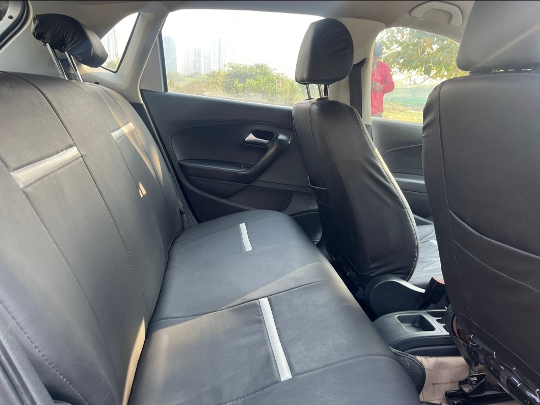 Polo image 16 Polo image 16